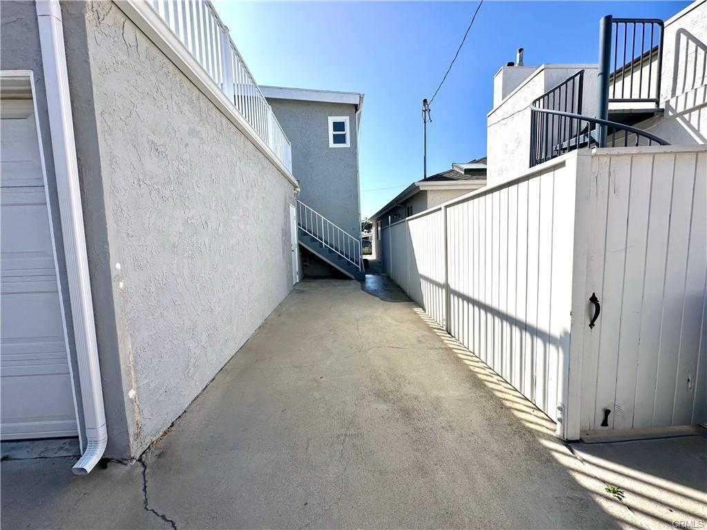 Building Photo - 455 29th St