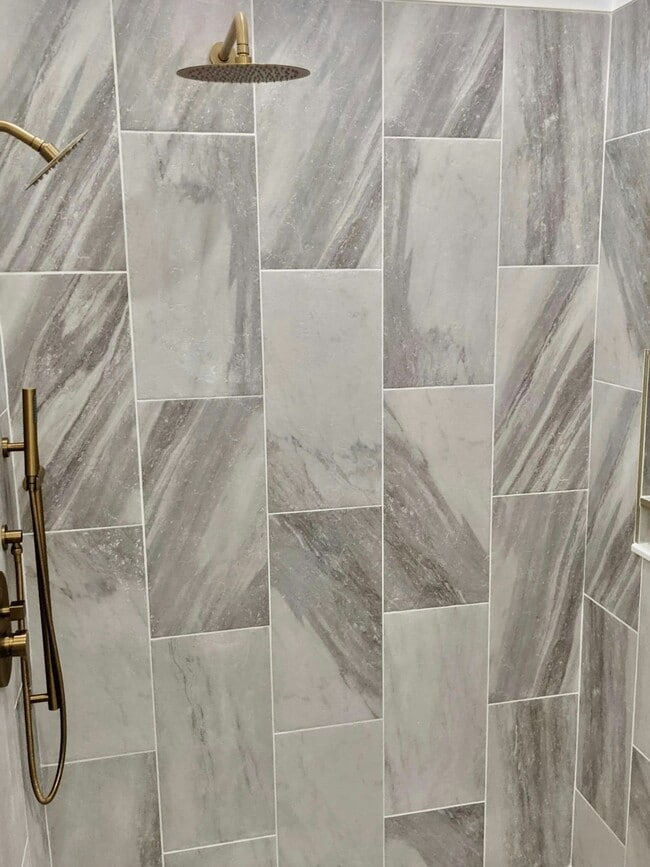 Building Photo - 104 Jerdone Rd