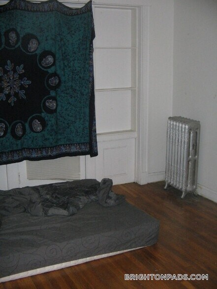 Building Photo - 41 Egremont Rd