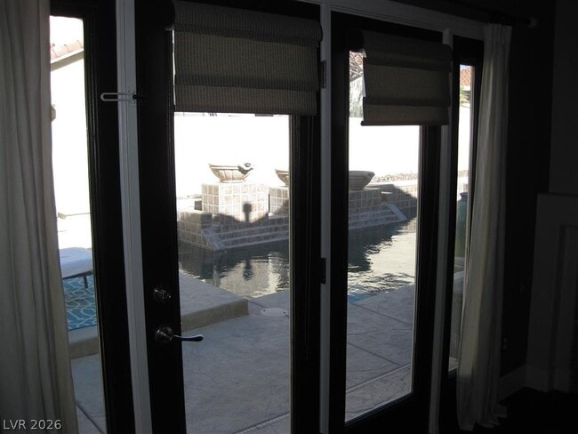 Building Photo - 2994 Matese Dr
