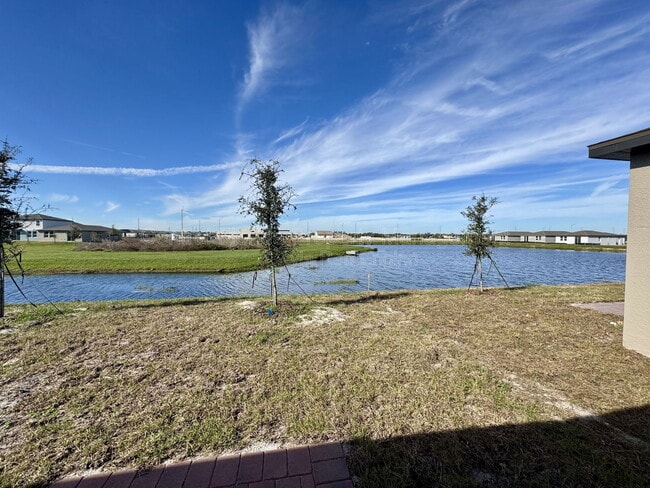 Building Photo - 3201 Viceroy Ct