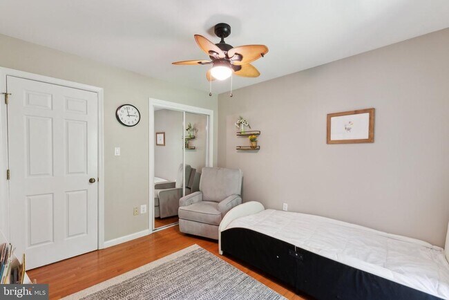 Building Photo - 11545 Pine Cone Ct