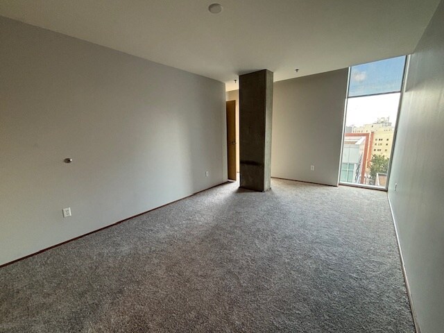 Second En Suite Bedroom - 1221 SW 10th Ave
