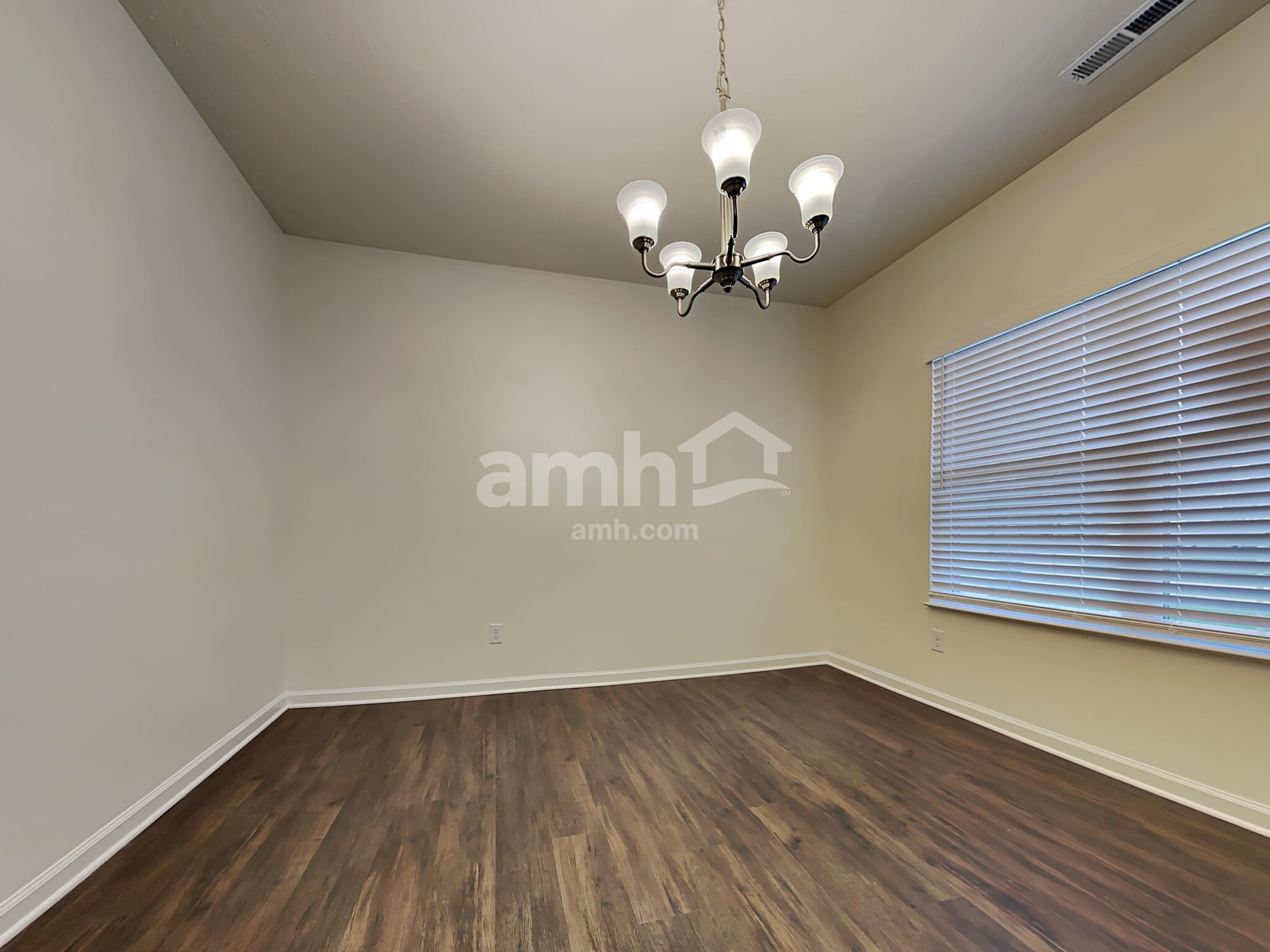 Building Photo - 1268 W Crystal Dr