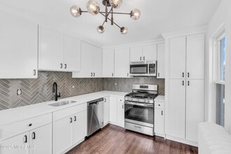 Building Photo - 298 Liberty St