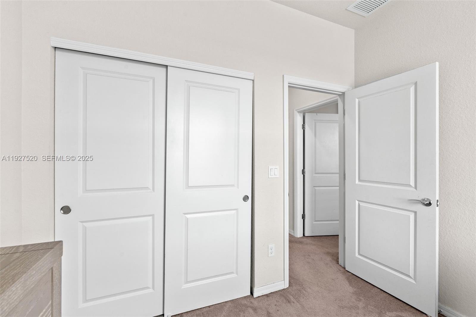 Building Photo - 1190 Eucalyptus Dr