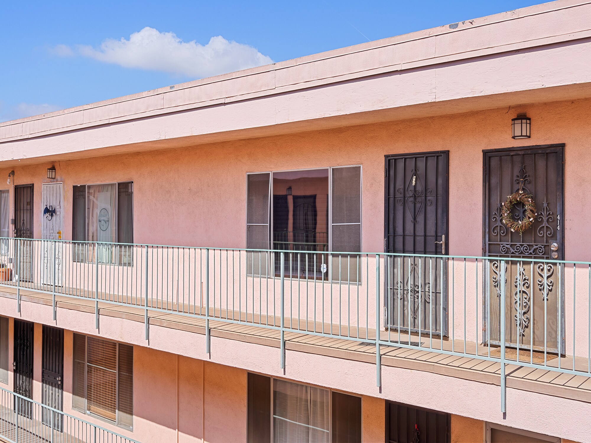 Building Photo - 335 Cedar Ave