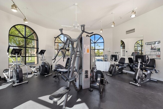 Building Photo - 42654 Sand Dune Dr