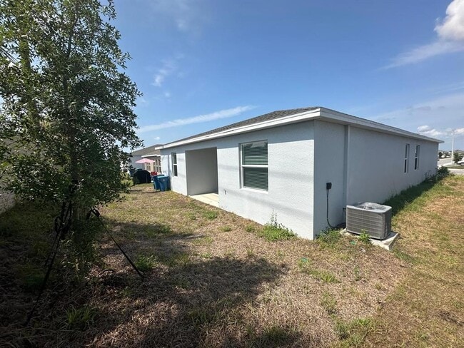 Building Photo - 2075 Punch Bowl Ave