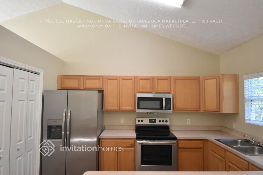 Building Photo - 8345 Gabriel Ct