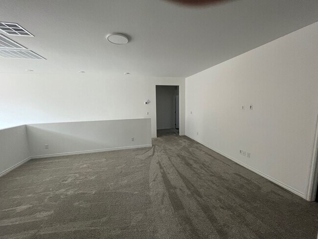 Building Photo - 4822 Spanish River St
