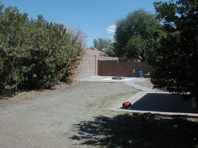Building Photo - 3 Bedroom on NW side in Linda Vista Estates!