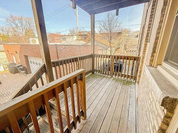 Building Photo - 3817 N Lawndale Ave