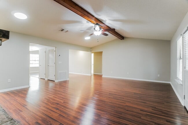 Building Photo - 5430 Otters Run Ln