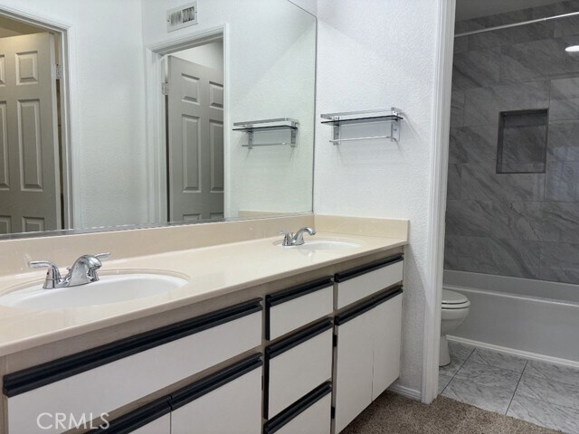 Building Photo - 17883 Graystone Ave