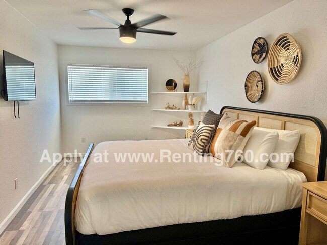 Building Photo - Chic Joshua Tree Retreat with Modern Upgrades