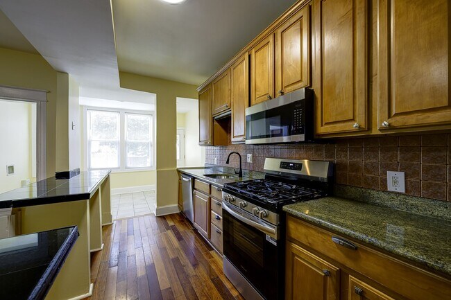 Building Photo - 5518 13th St NW
