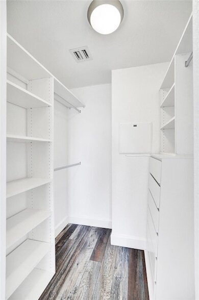 Building Photo - 1830 Radius Dr