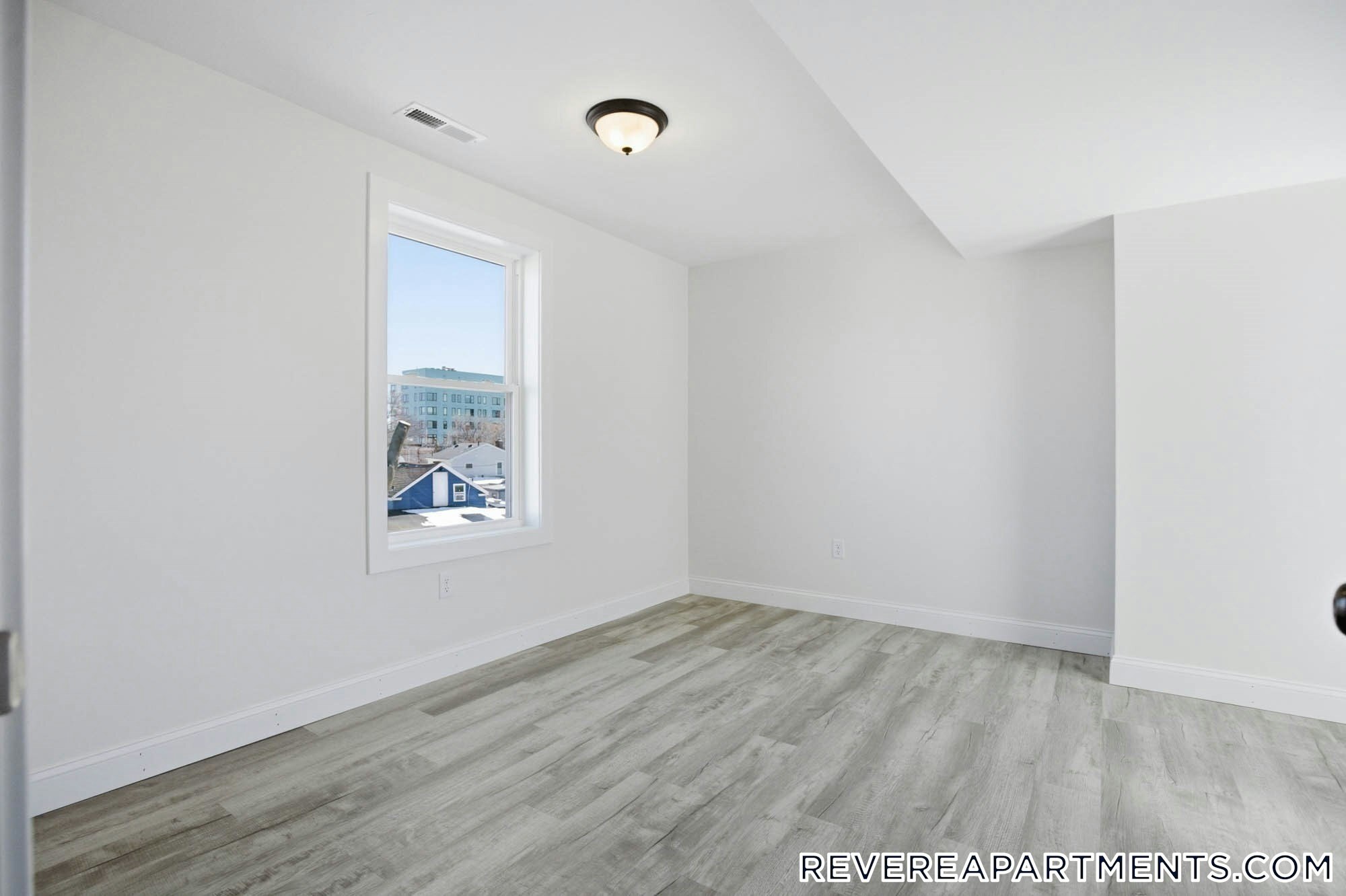 Building Photo - 23 Blake St