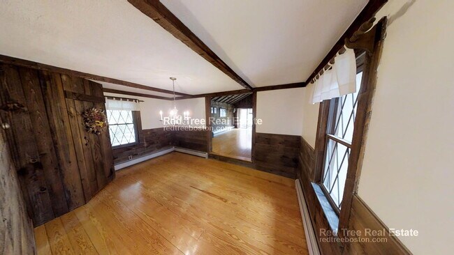 Building Photo - 63 Johnson St