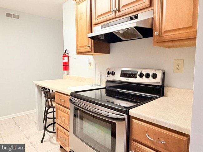 Building Photo - 201B Kelly Cove