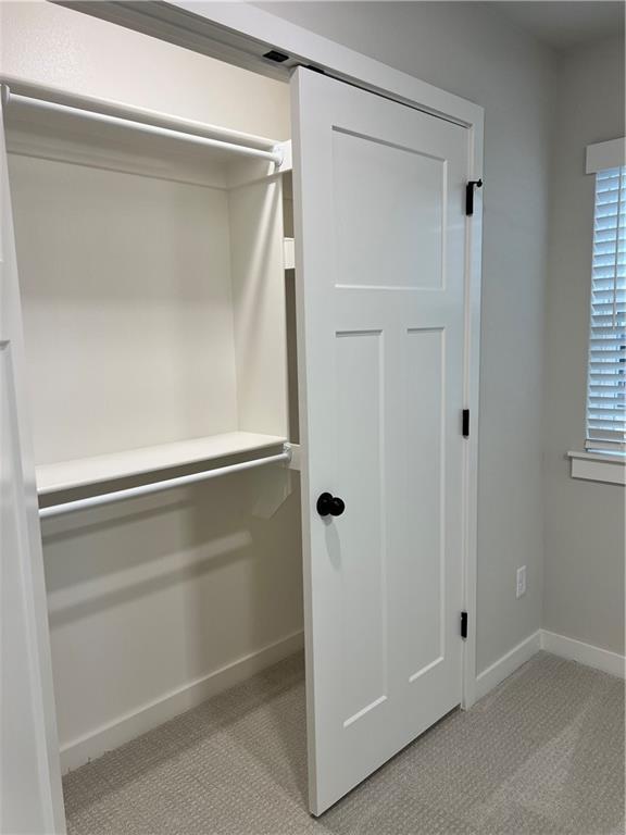 Building Photo - 520 Cosmos St