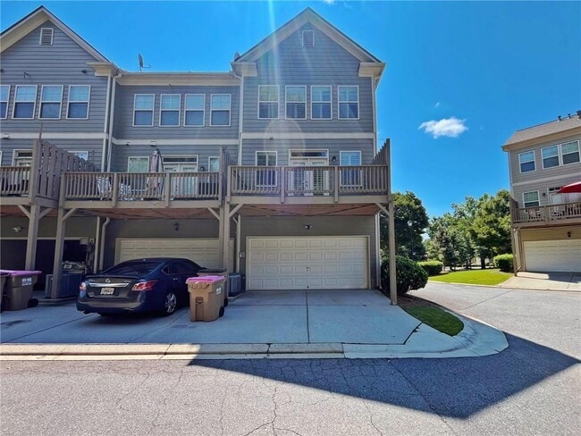 Building Photo - 525 Grove Field Ct NW