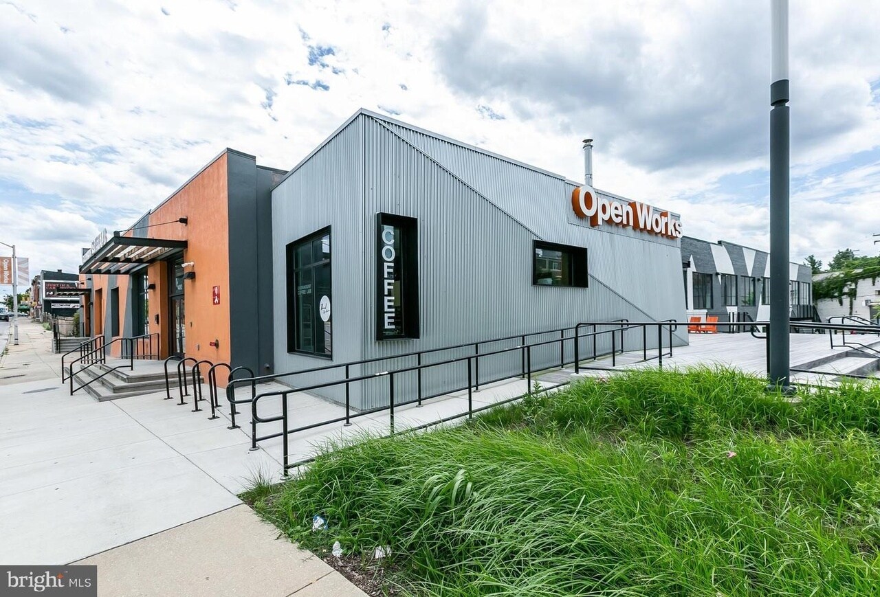 Building Photo - 1602 Latrobe St