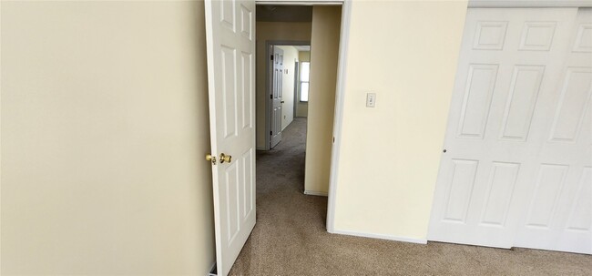 Building Photo - 3712 Olsney Dr