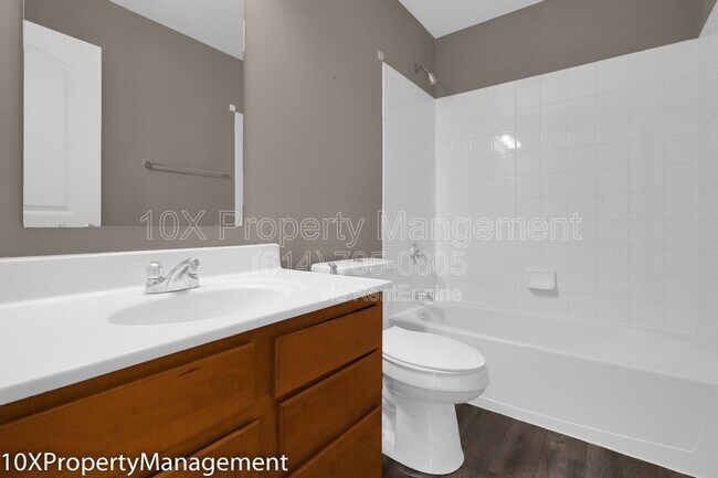 Building Photo - 3056 Melville St
