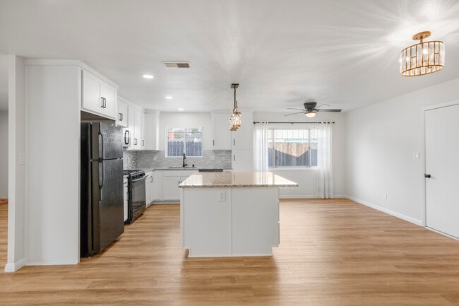 Building Photo - 4055 Draco Dr