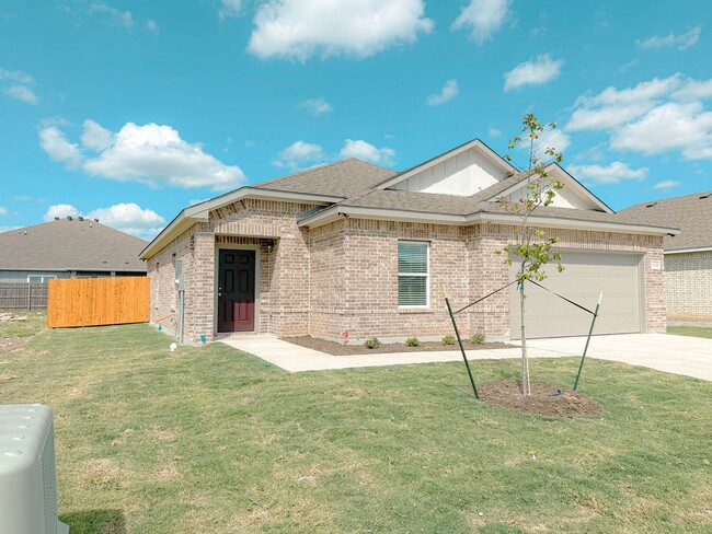 Building Photo - *NEW CONSTRUCTION* 3-Bedroom 2-Bathroom House In Lorena!