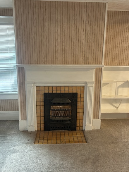 Building Photo - 638 6th St