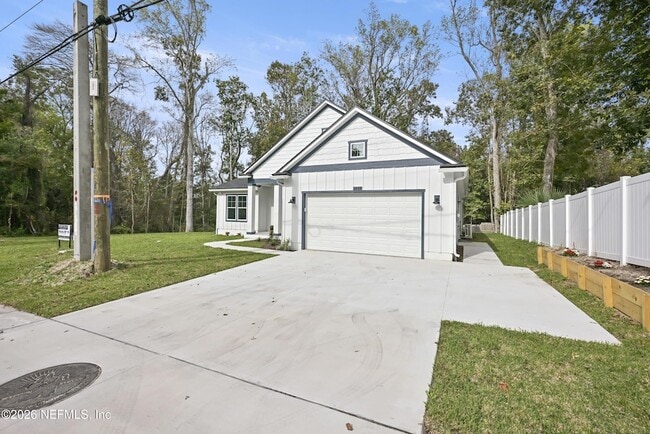 Building Photo - 4435 Julington Creek Rd