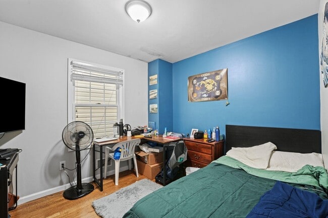 Building Photo - 347 Palisade Ave
