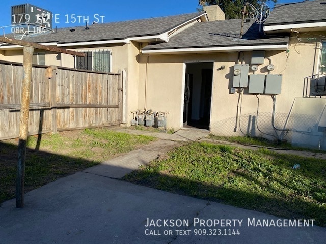 Building Photo - 179 1/2 E 15th St-