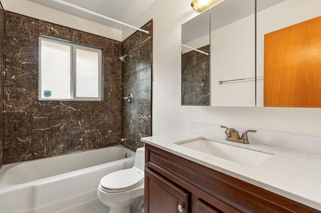 Building Photo - 3930 N Kilpatrick St