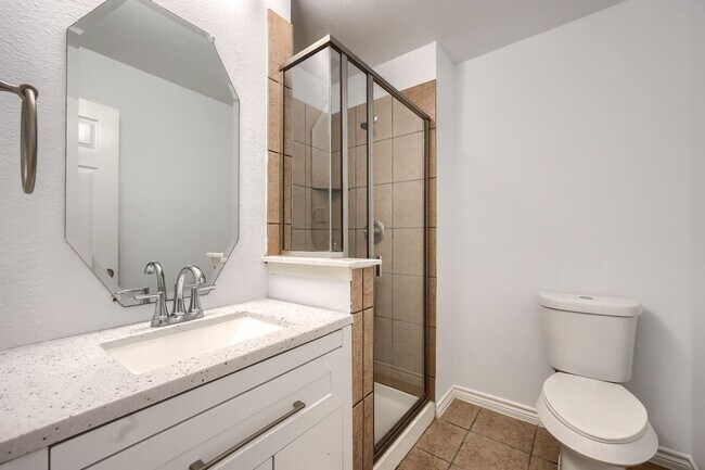 Building Photo - 12177 Salt Grass Ln