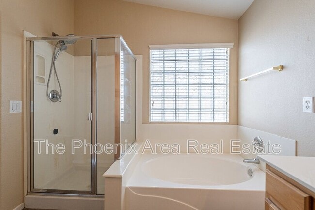 Building Photo - 4073 S Shady Ct