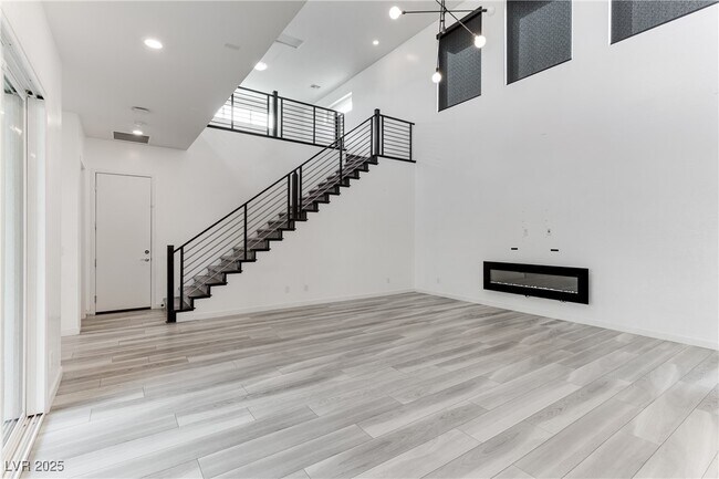 Building Photo - 10312 Jade Point Dr