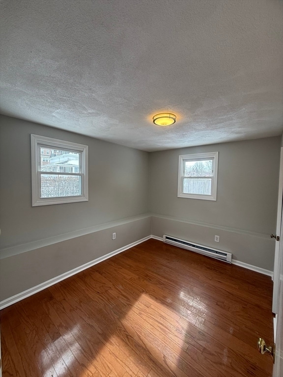 Building Photo - 122 Central St