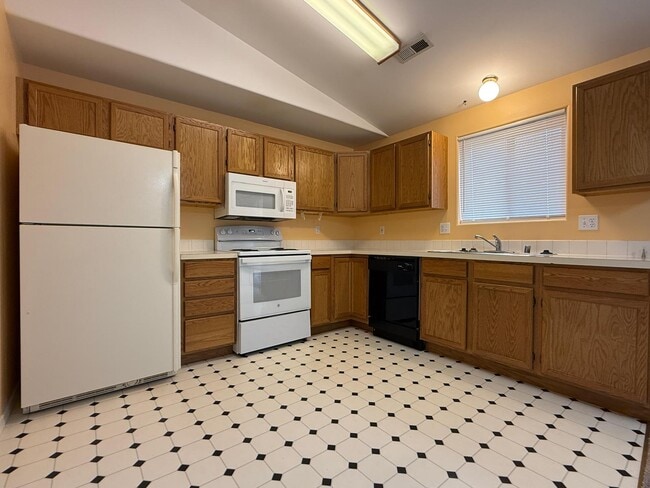 Building Photo - 12411 W 11th Ave