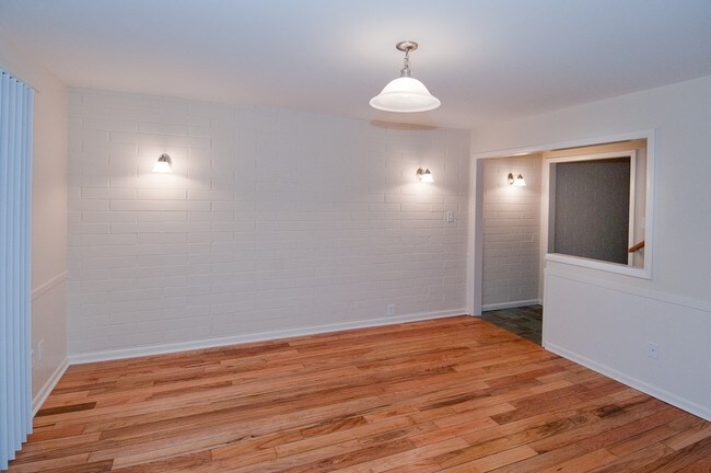 Living Area - Monon Park, Managed by Buckingham Monon Living