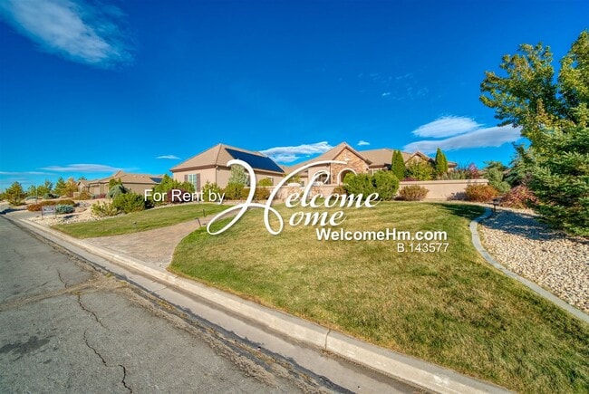 Building Photo - 15020 Redmond Lp