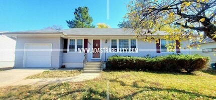 Building Photo - Spacious Overland Park Ranch Home w/Finished Basement-Available NOW!!