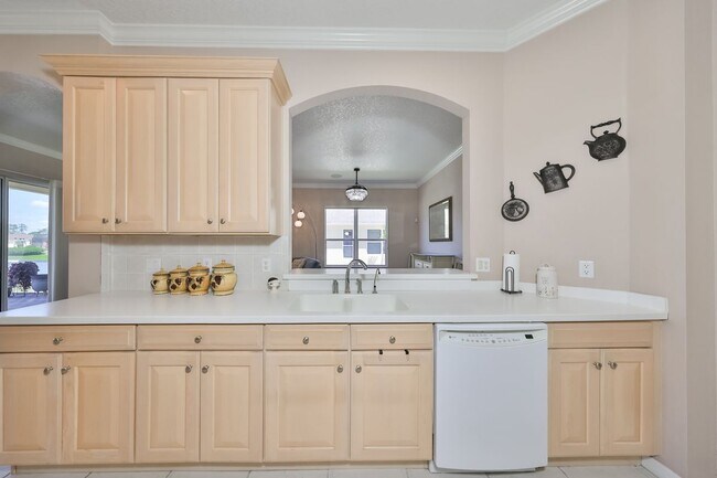 Building Photo - 1007 Emerald Dunes Dr