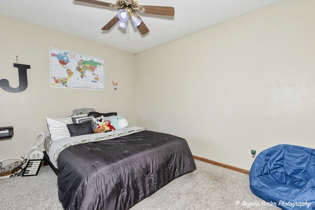 Building Photo - 5850 Fieldstone Trail