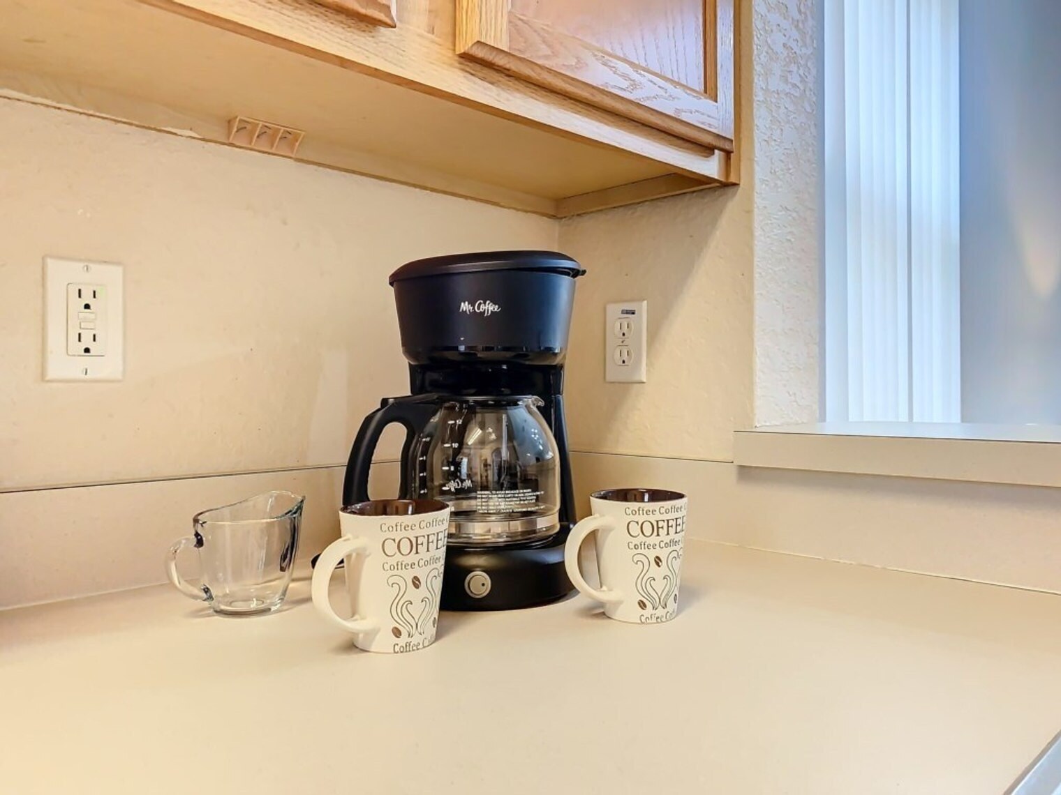 Building Photo - 5722 Delorean Dr