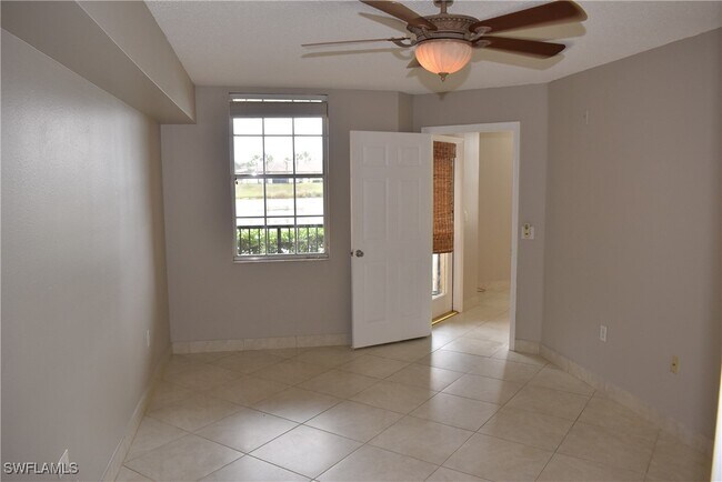 Building Photo - 8736 River Homes Lane