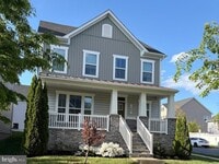 Building Photo - 140 Limpkin Ave